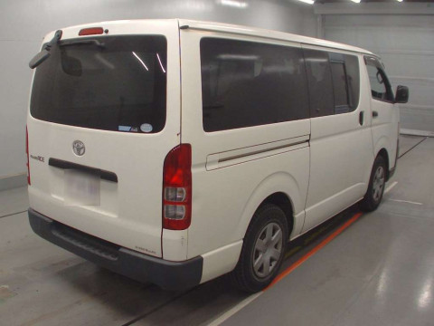 2010 Toyota Regiusace Van TRH200V[1]