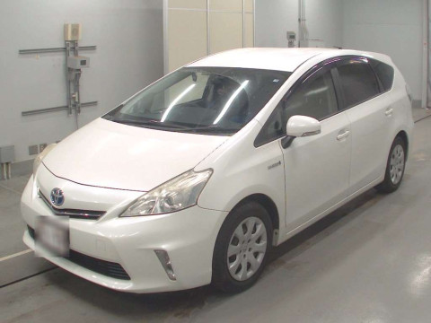 2012 Toyota Prius alpha ZVW41W[0]