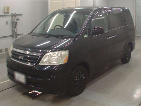 2006 Toyota Noah AZR60G[0]