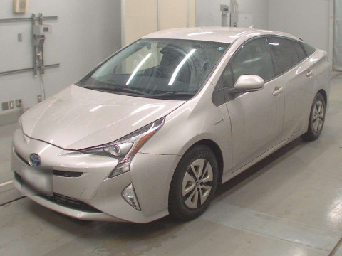 2017 Toyota Prius ZVW51[0]