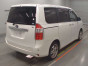 2010 Toyota Noah