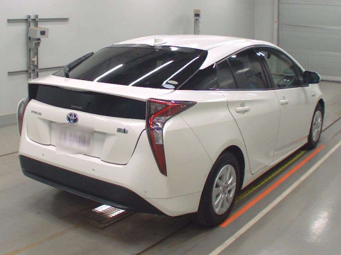 2018 Toyota Prius ZVW50[1]