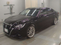 2015 Toyota Crown Hybrid