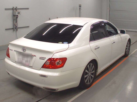 2005 Toyota Mark X GRX121[1]