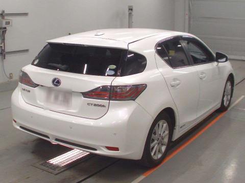 2012 Lexus CT ZWA10[1]