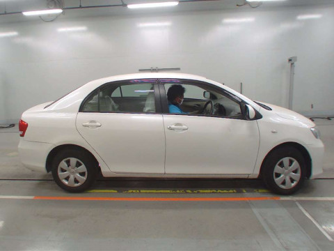 2009 Toyota Corolla Axio NZE141[2]