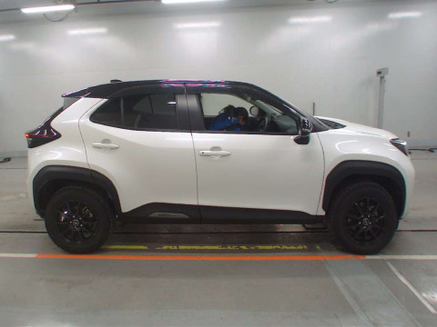 2021 Toyota YARIS CROSS MXPB10[2]