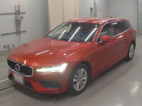 2018 Volvo V60 ZB420[0]