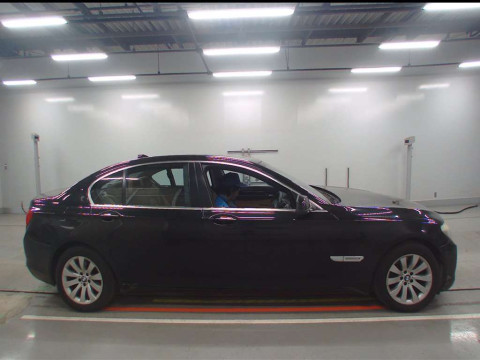 2012 BMW 7 Series KA30[2]