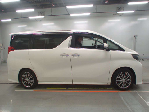 2015 Toyota Alphard GGH30W[2]