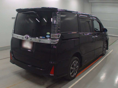 2019 Toyota Voxy ZRR85W[1]