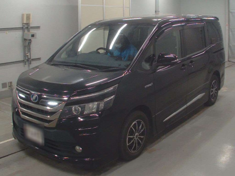 2014 Toyota Voxy ZWR80G[0]