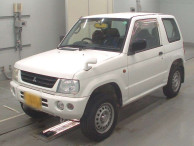 2000 Mitsubishi Pajero Mini