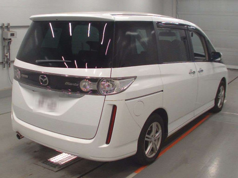 2010 Mazda Biante CCEFW[1]