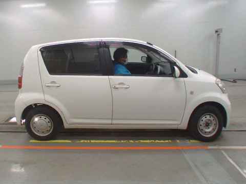 2009 Toyota Passo KGC10[2]