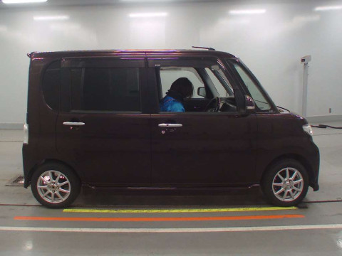 2012 Daihatsu Tanto Custom L375S[2]