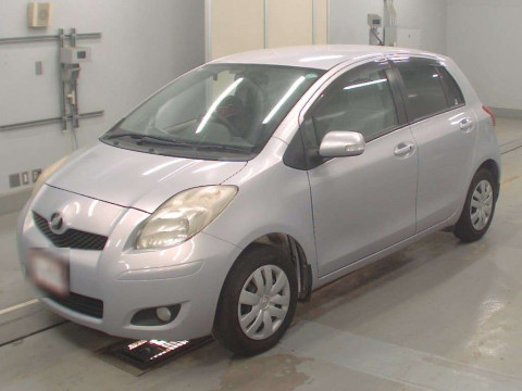 2009 Toyota Vitz SCP90[0]