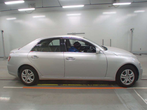 2009 Toyota Mark X GRX120[2]