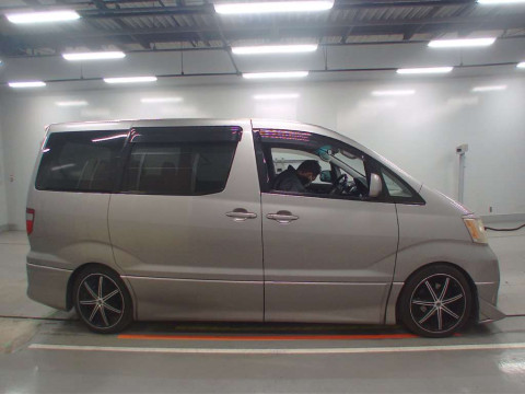 2004 Toyota Alphard V MNH10W[2]