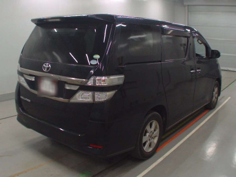 2014 Toyota Vellfire ANH25W[1]