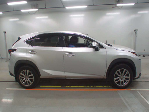 2015 Lexus NX AYZ15[2]