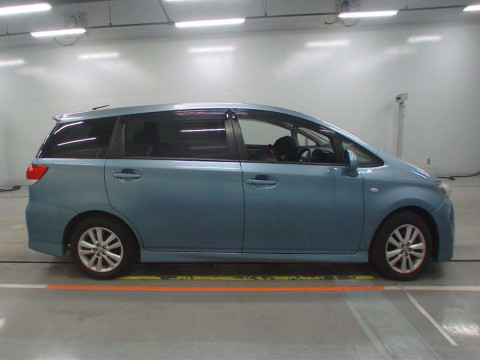 2012 Toyota Wish ZGE20W[2]