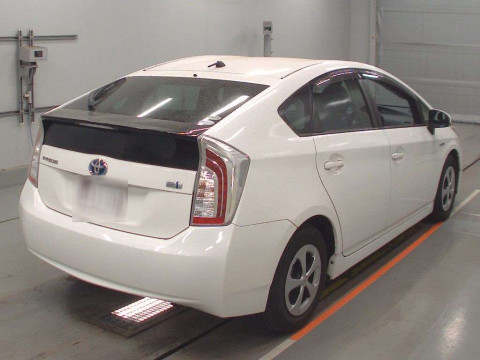 2014 Toyota Prius ZVW30[1]