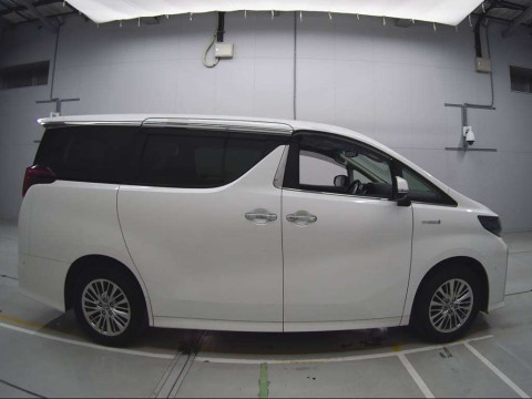 2021 Toyota Alphard Hybrid AYH30W[2]