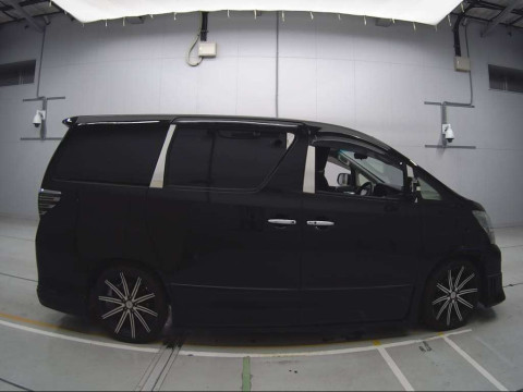 2012 Toyota Vellfire ANH20W[2]