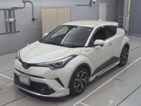 2018 Toyota C-HR ZYX10[0]