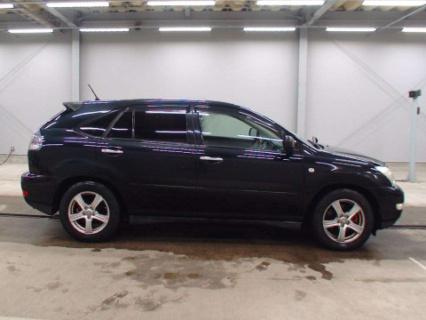 2005 Toyota Harrier ACU30W[2]