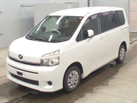 2012 Toyota Voxy