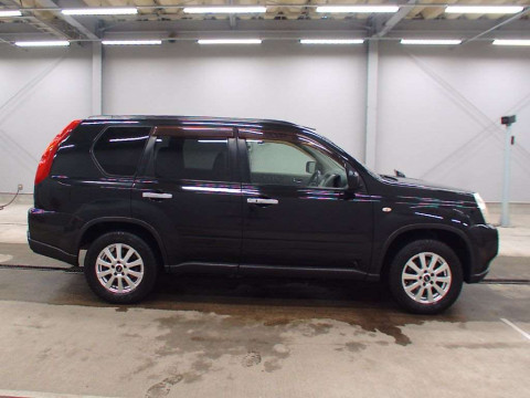 2008 Nissan X-Trail NT31[2]