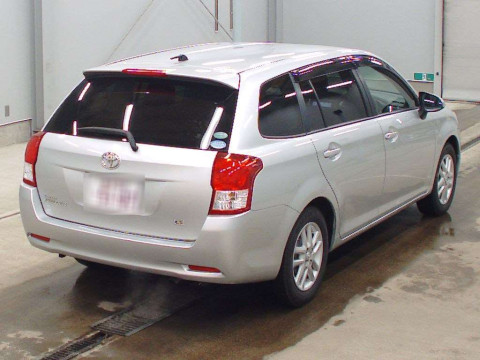 2013 Toyota Corolla Fielder NZE161G[1]