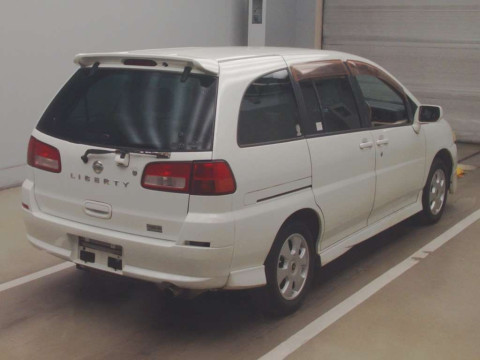 2004 Nissan Liberty RM12[1]