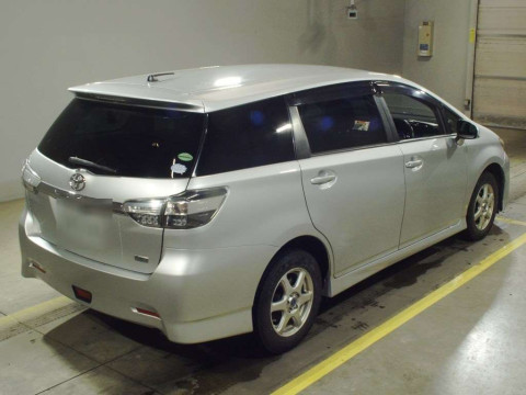 2013 Toyota Wish ZGE25W[1]