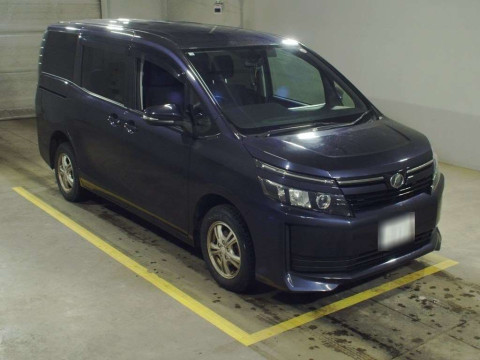 2014 Toyota Voxy ZRR85G[2]