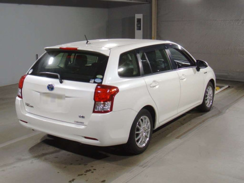 2014 Toyota Corolla Fielder NKE165G[1]