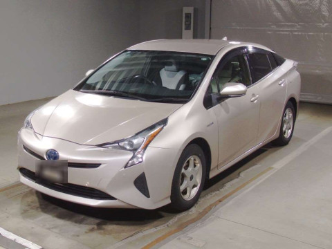 2016 Toyota Prius ZVW55[0]