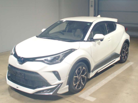 2021 Toyota C-HR ZYX11[0]