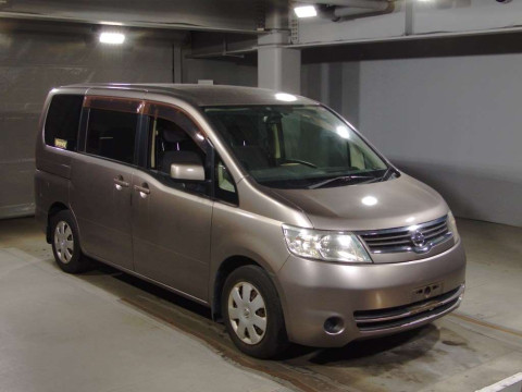 2006 Nissan Serena C25[2]