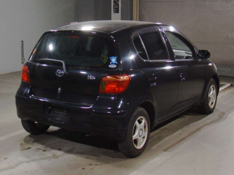 2002 Toyota Vitz SCP10[1]