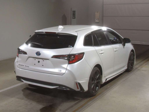 2022 Toyota Corolla Touring Wagon ZWE211W[1]