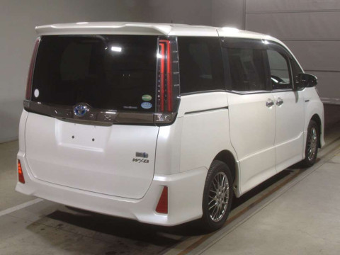 2017 Toyota Noah ZWR80W[1]