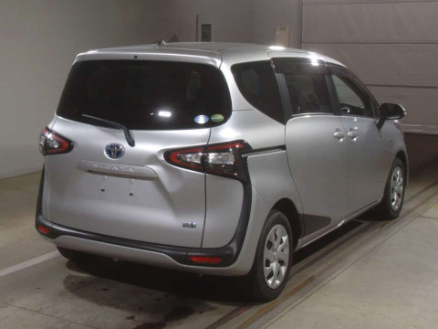 2015 Toyota Sienta NHP170G[1]