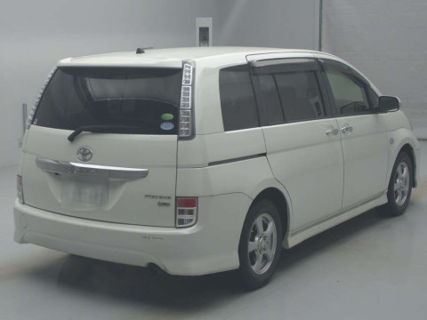 2013 Toyota Isis ZGM10W[1]