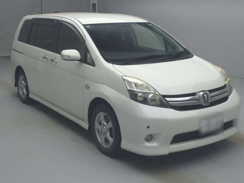 2013 Toyota Isis ZGM10W[2]