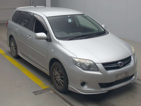 2010 Toyota Corolla Fielder NZE141G[2]