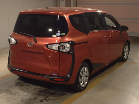 2016 Toyota Sienta NSP170G[1]