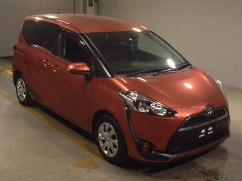 2016 Toyota Sienta NSP170G[2]